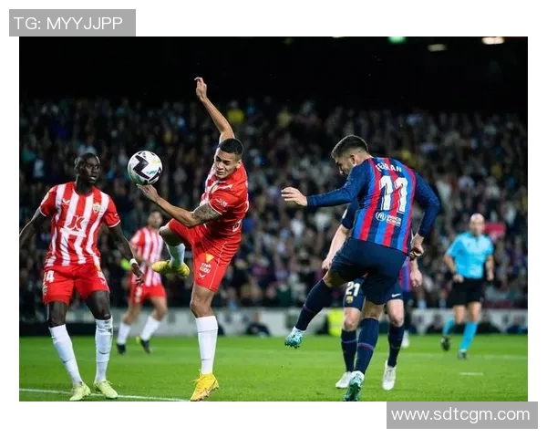 深圳足球队的转换战术解析与实战应用探讨 深圳足球队的转换战术解析与实战应用探讨